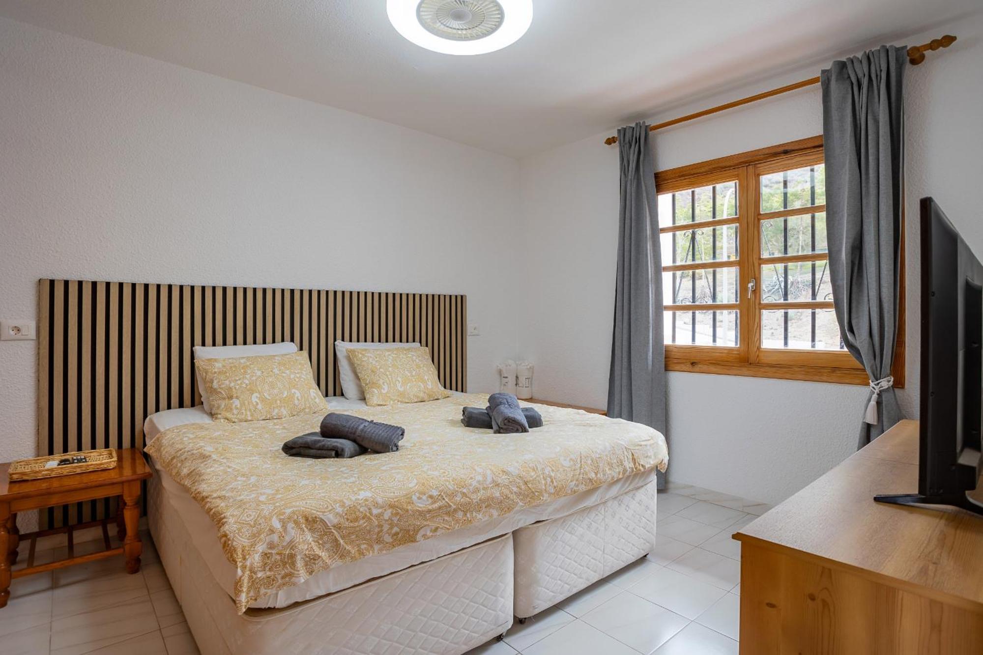 לוס כריסטיאנוס Cozy Port Royal Margot Sunset View Home By Lovetenerife מראה חיצוני תמונה